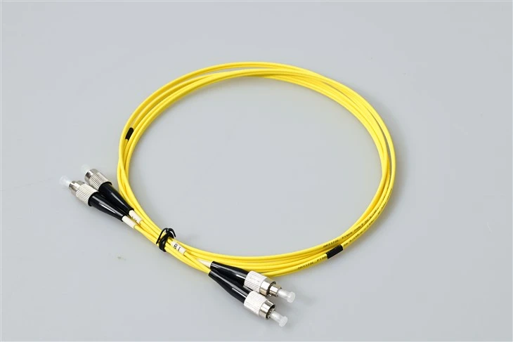 FC UPC Single Mode 9/125 Simplex Patch Kab 2.0mm jòn PVC Jacket